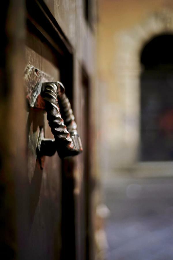 Bed and Breakfast Relais Anfitheatro Catania Exterior foto